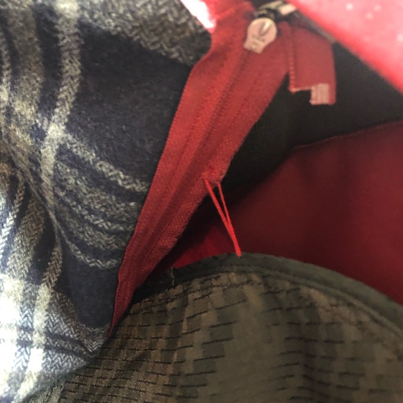 Cole Haan Women's Red Rain Jacket with Removable Lining - Picture 7 of 8